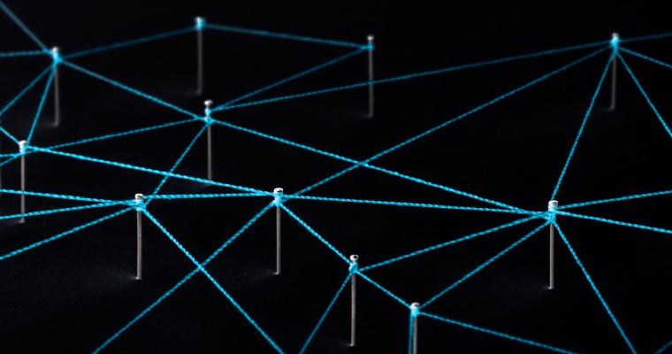 Netzwerk aus verbundenen Punkten