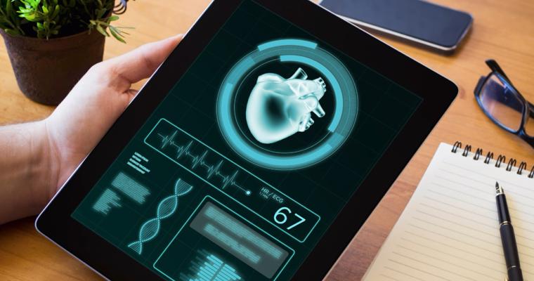 Tablet mit Herzfrequenzmessung